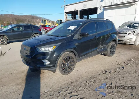 2017 Ford Escape Se из США, поврежденный, VIN 1FMCU9G91HUB34901